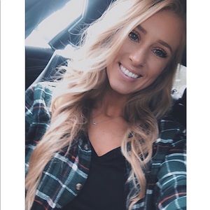 Meet your Posher, Shelby